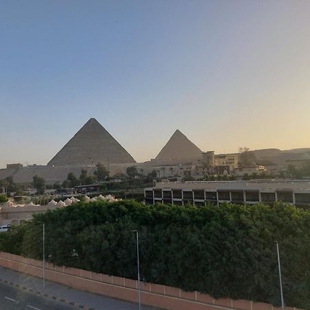 Doudou Pyramids View Hotel Kafrat al Jabal Екстер'єр фото