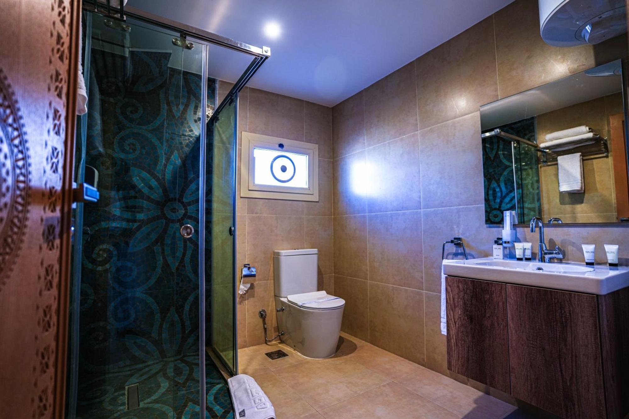 Doudou Pyramids View Hotel Kafrat al Jabal Екстер'єр фото