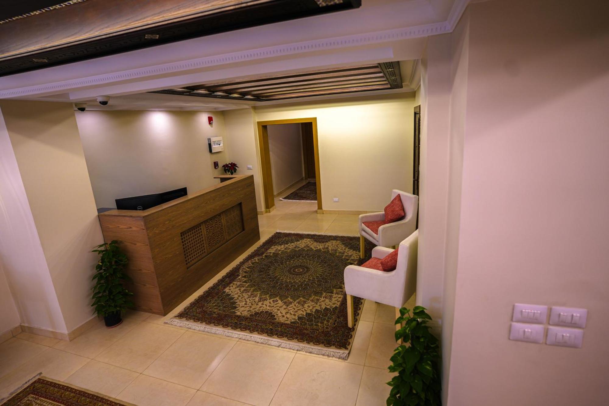 Doudou Pyramids View Hotel Kafrat al Jabal Екстер'єр фото