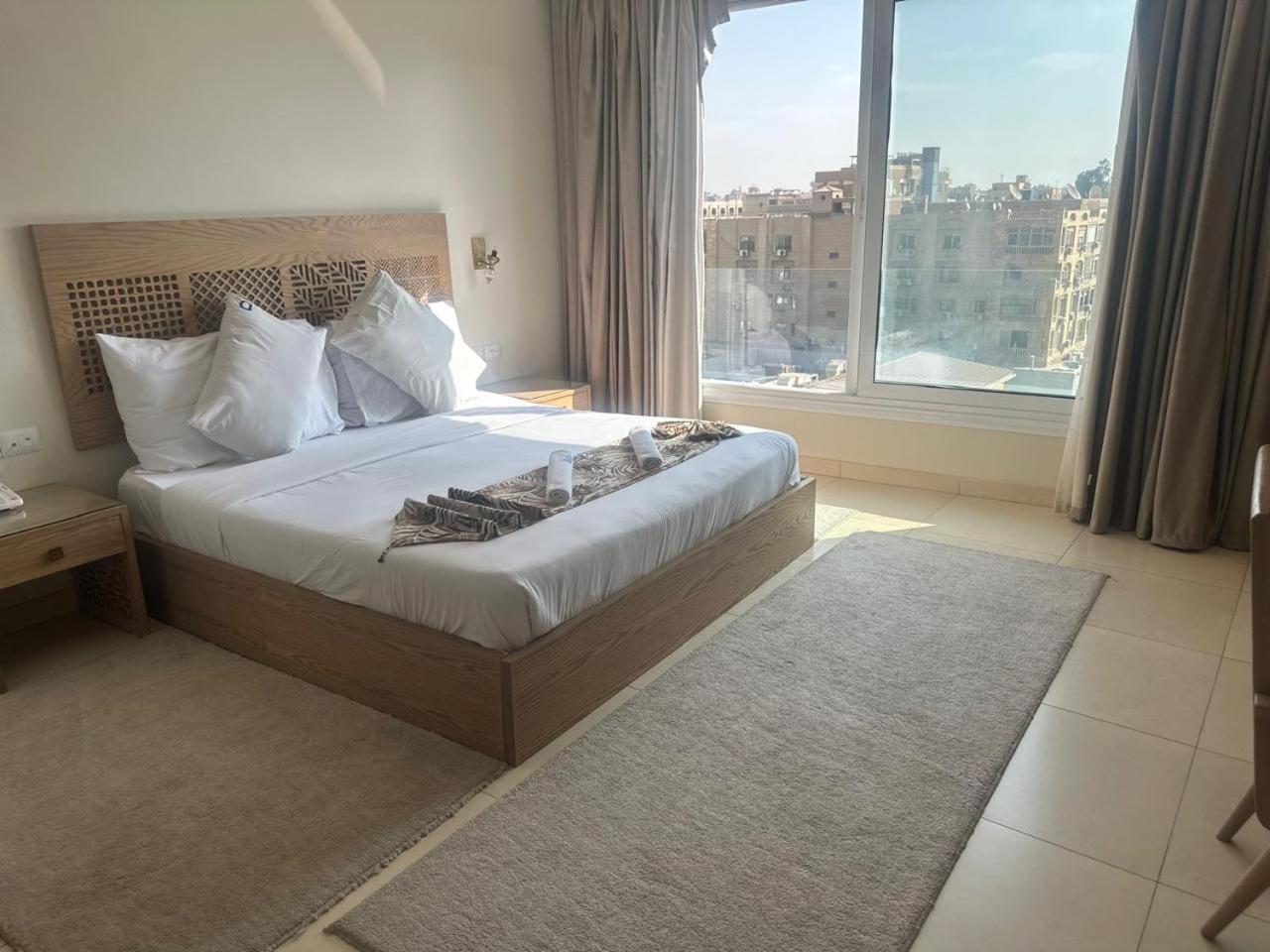 Doudou Pyramids View Hotel Kafrat al Jabal Екстер'єр фото