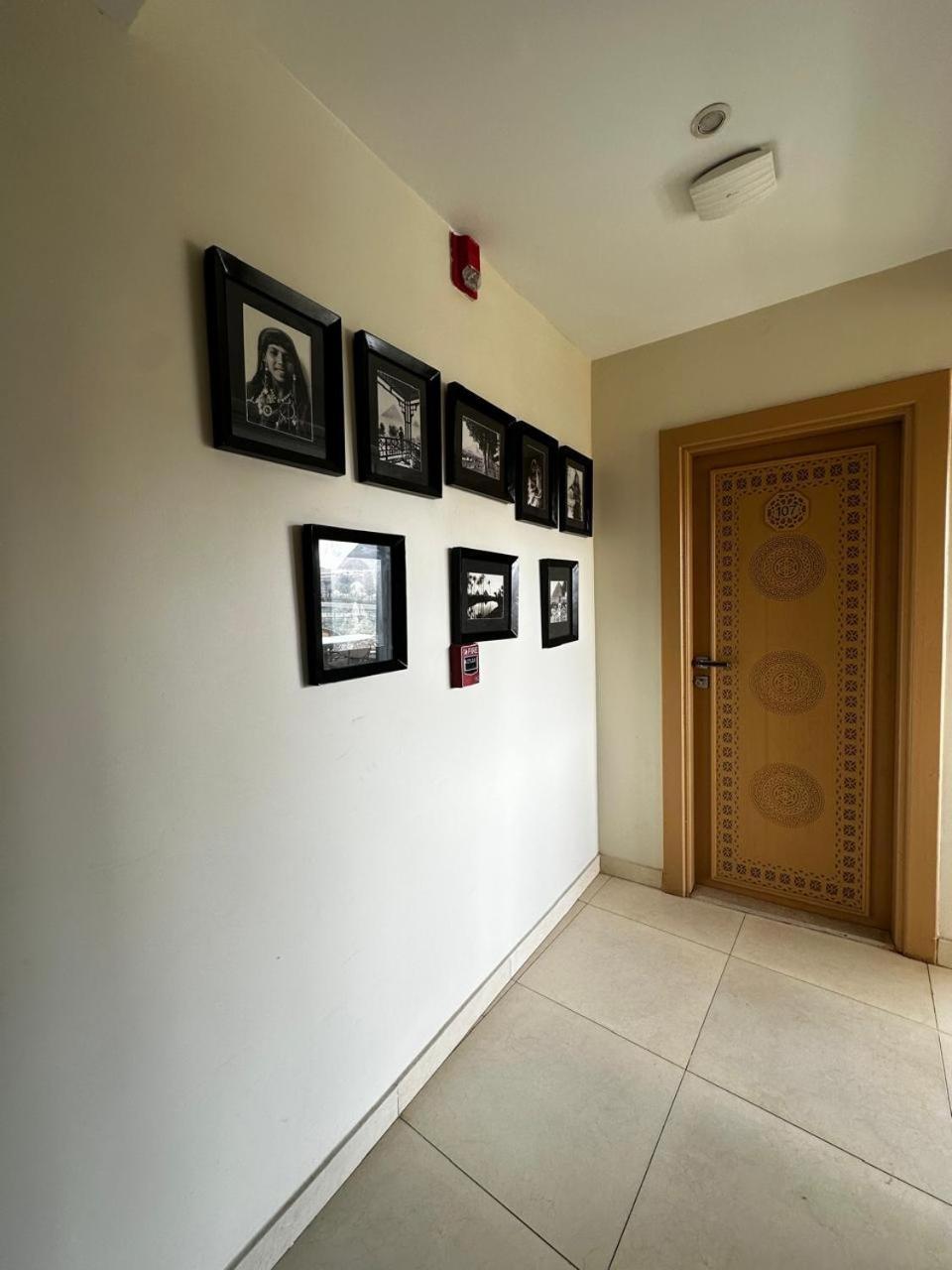 Doudou Pyramids View Hotel Kafrat al Jabal Екстер'єр фото