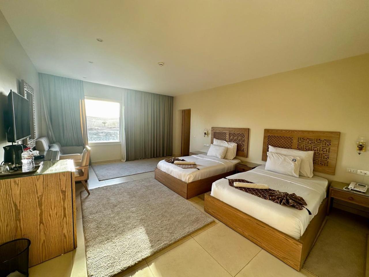 Doudou Pyramids View Hotel Kafrat al Jabal Екстер'єр фото