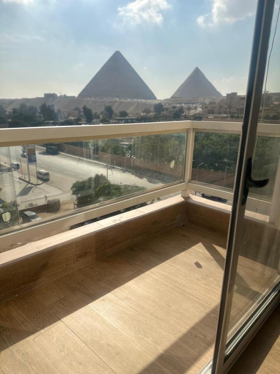 Doudou Pyramids View Hotel Kafrat al Jabal Екстер'єр фото